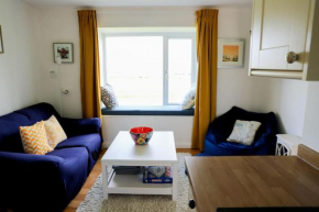 Idyllic rural retreat with one bedroom and parking